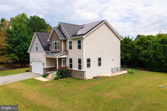 100 FINCH DR, Prince Frederick, MD 20678