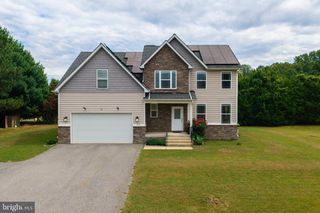 100 FINCH DR, Prince Frederick, MD 20678
