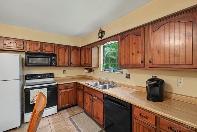 3208 Pitzer Road, Tate Twp, OH 45106