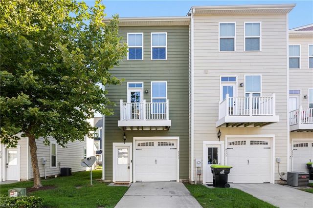 4371 Pickney LN, Chesapeake, VA 23324