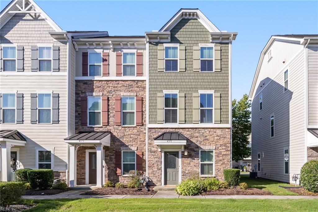 4371 Pickney LN, Chesapeake, VA 23324