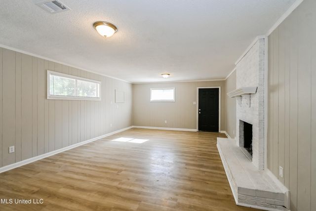 6760 Camelot Road, Horn Lake, MS 38637