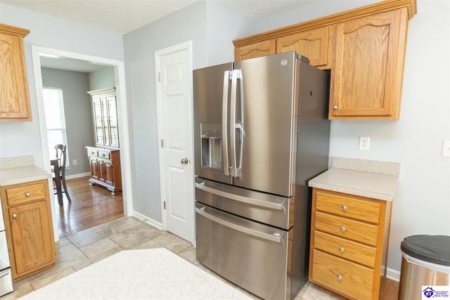 418 Jey Drive, Elizabethtown, KY 42701