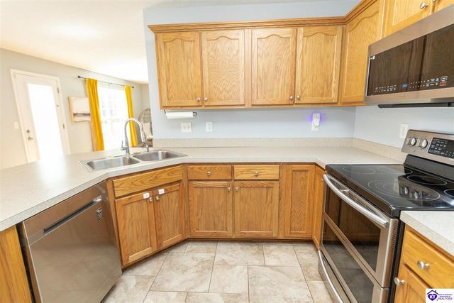 418 Jey Drive, Elizabethtown, KY 42701
