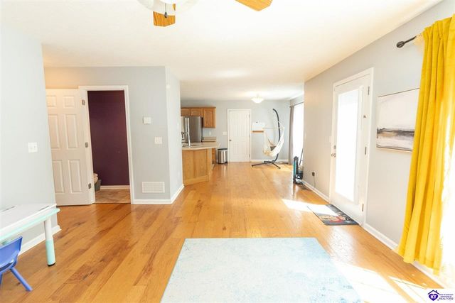 418 Jey Drive, Elizabethtown, KY 42701