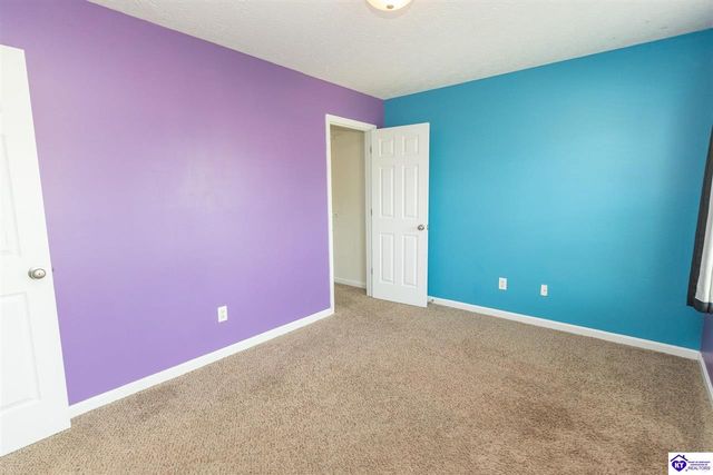 418 Jey Drive, Elizabethtown, KY 42701