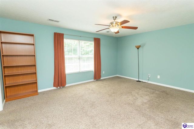 418 Jey Drive, Elizabethtown, KY 42701