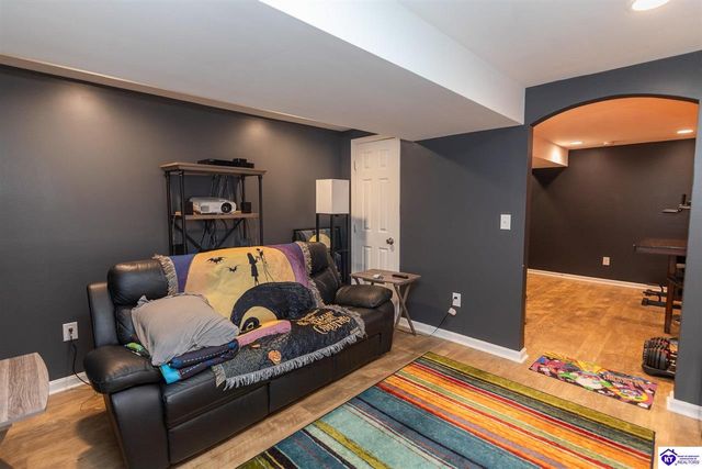 418 Jey Drive, Elizabethtown, KY 42701