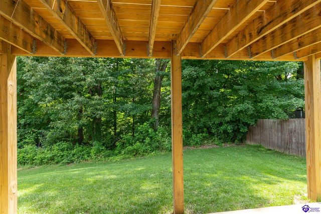 418 Jey Drive, Elizabethtown, KY 42701