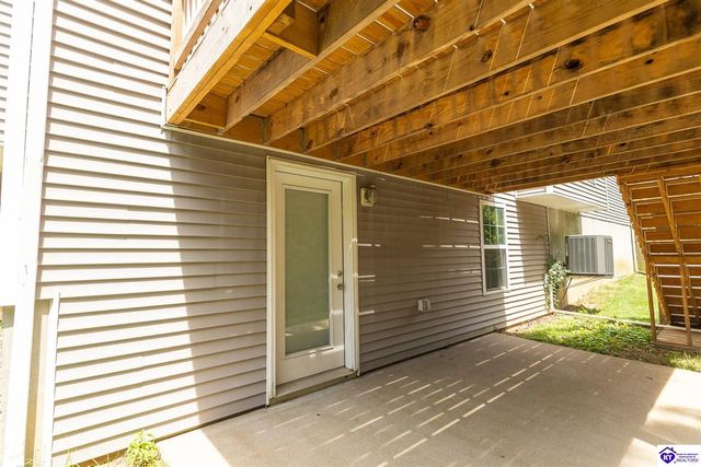 418 Jey Drive, Elizabethtown, KY 42701