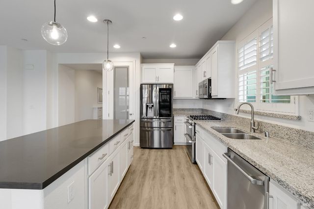 425 Epic St, Vacaville, CA 95688