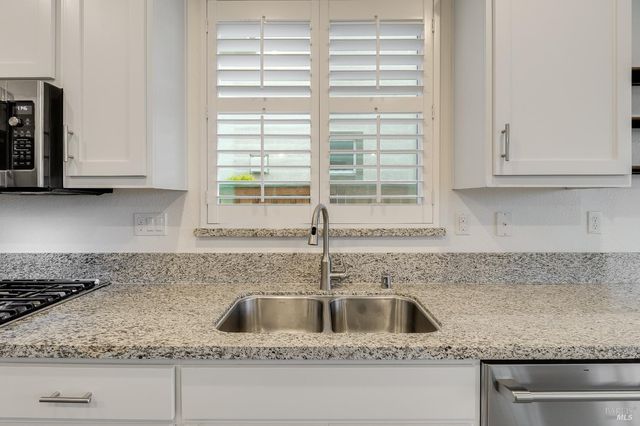 425 Epic St, Vacaville, CA 95688