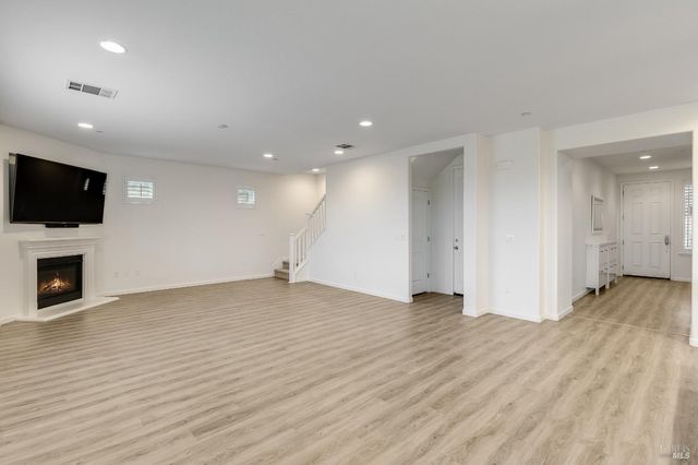 425 Epic St, Vacaville, CA 95688