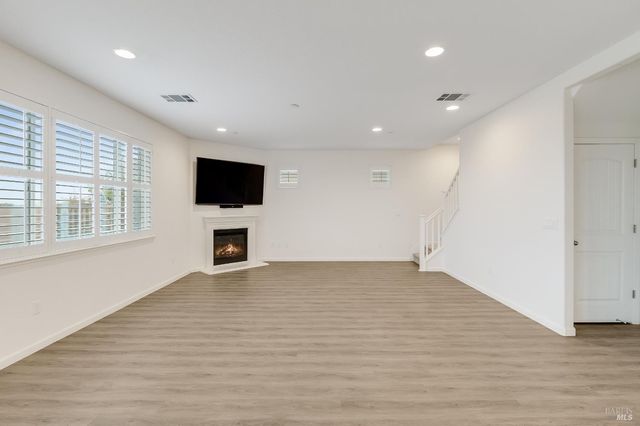 425 Epic St, Vacaville, CA 95688