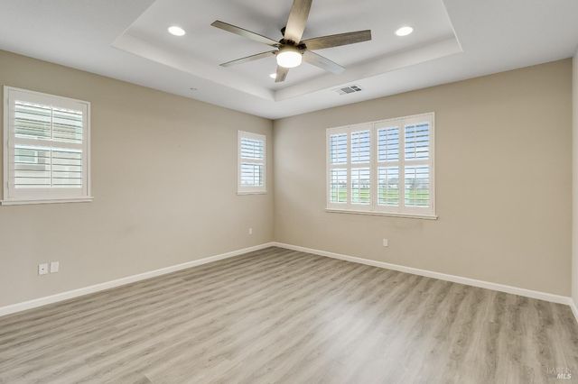 425 Epic St, Vacaville, CA 95688