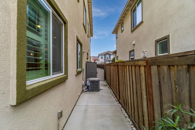 425 Epic St, Vacaville, CA 95688