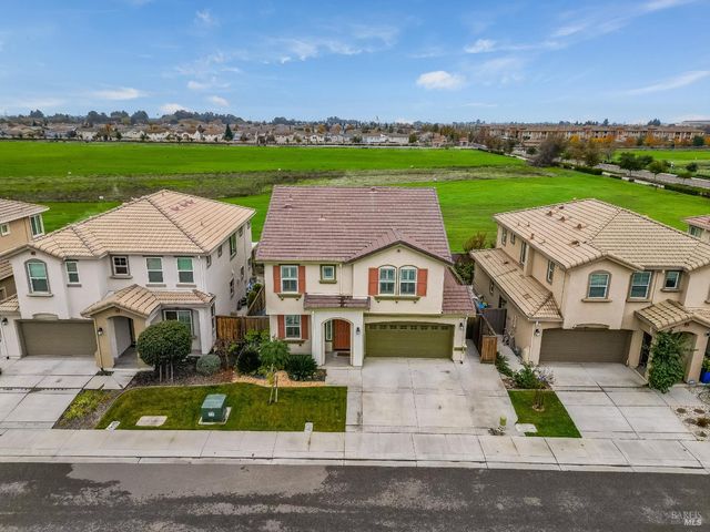 425 Epic St, Vacaville, CA 95688