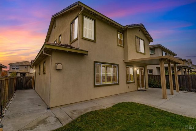 425 Epic St, Vacaville, CA 95688