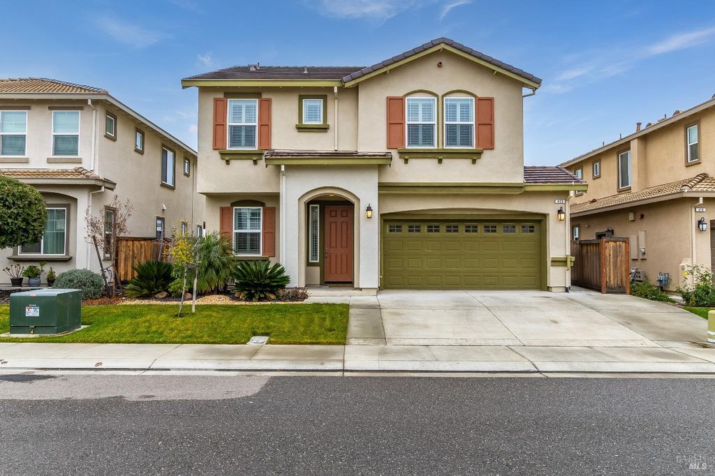 425 Epic St, Vacaville, CA 95688