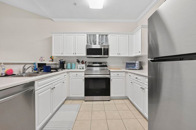 334 Kiskadee Loop Unit 18M, Conway, SC 29526