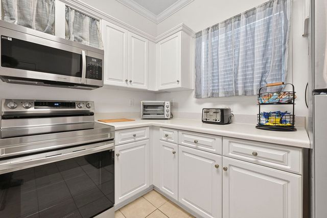 334 Kiskadee Loop Unit 18M, Conway, SC 29526