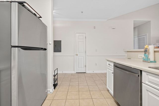 334 Kiskadee Loop Unit 18M, Conway, SC 29526