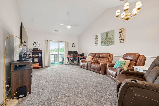 334 Kiskadee Loop Unit 18M, Conway, SC 29526