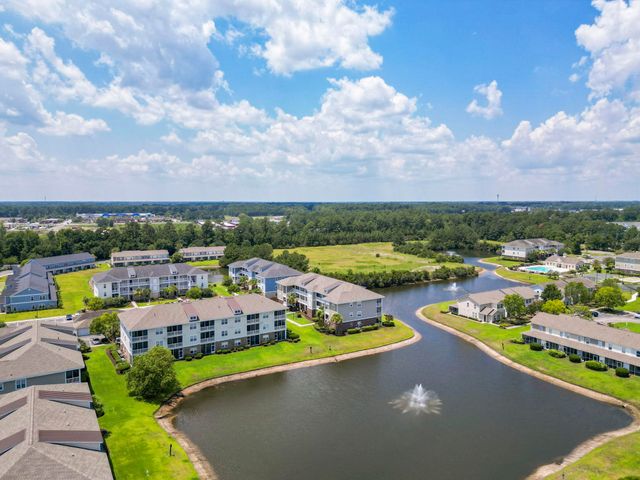 334 Kiskadee Loop Unit 18M, Conway, SC 29526