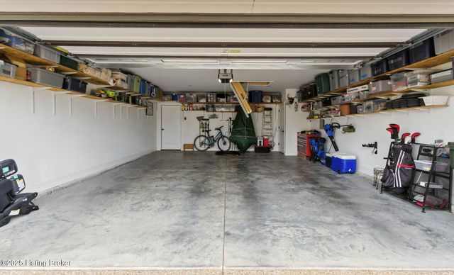 2014 Dressage Cir, Louisville, KY 40245