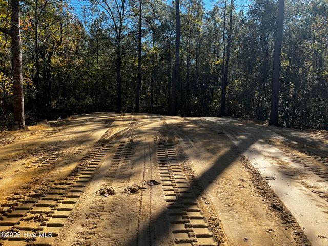 677 S Windward Drive SW, Supply, NC 28462
