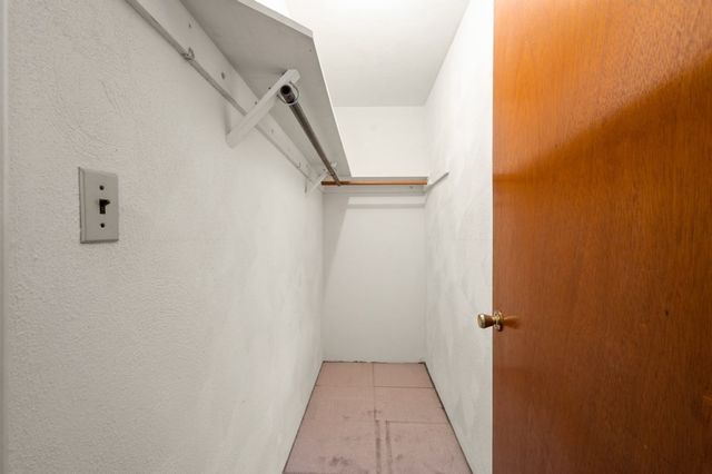 141 Willard St 8, Quincy, MA 02169