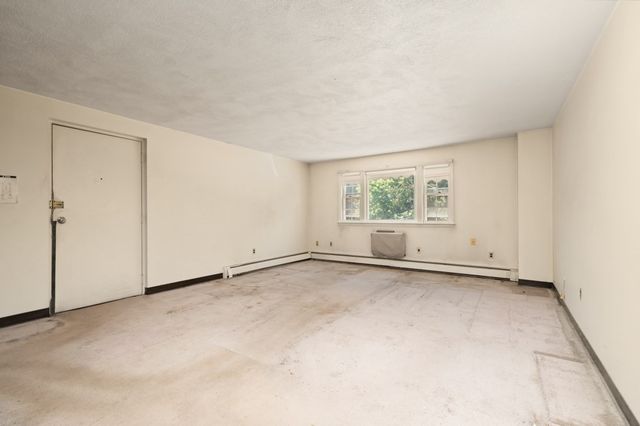 141 Willard St 8, Quincy, MA 02169