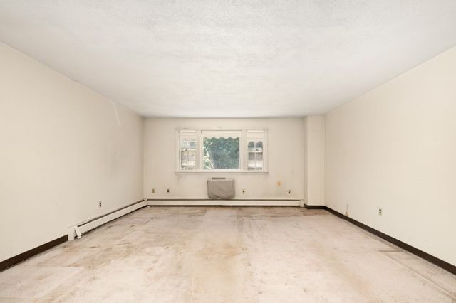 141 Willard St 8, Quincy, MA 02169