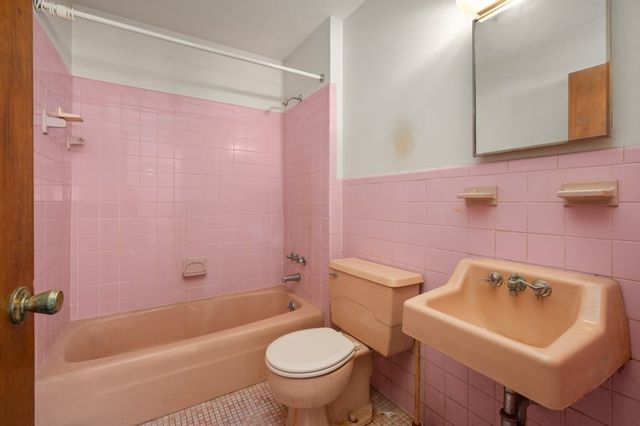 141 Willard St 8, Quincy, MA 02169