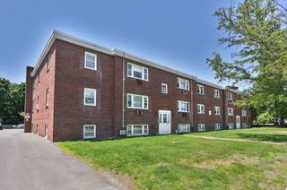 141 Willard St 8, Quincy, MA 02169