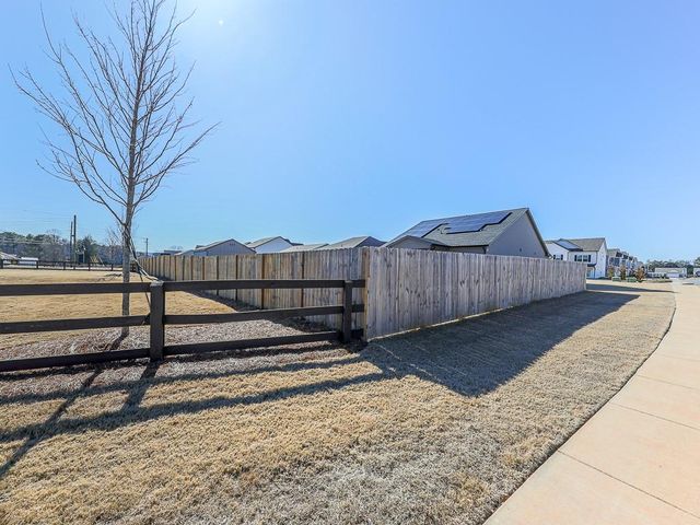 652 Summerfield Lane NW, Cartersville, GA 30120