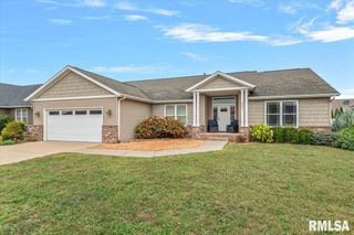 321 Hershiser Lane, Chatham, IL 62629