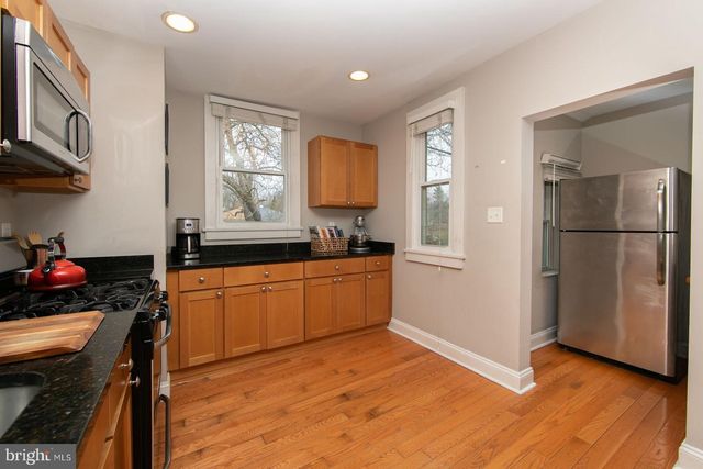 260 N ABERDEEN AVE, Wayne, PA 19087