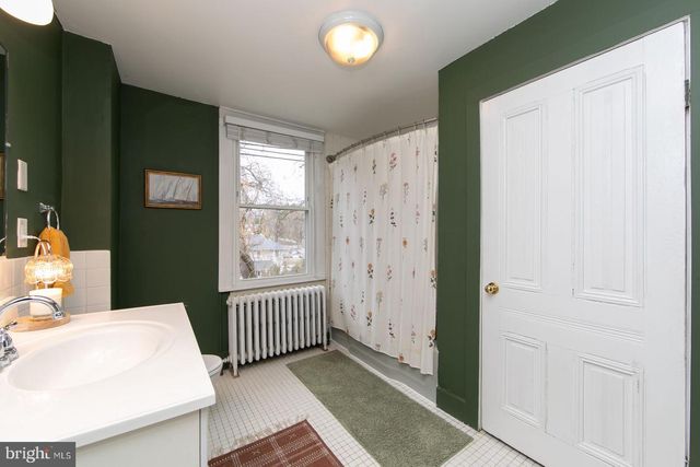 260 N ABERDEEN AVE, Wayne, PA 19087