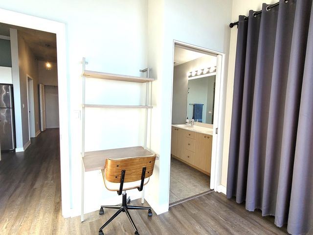 235 W VAN BUREN Street 3714, Chicago, IL 60607