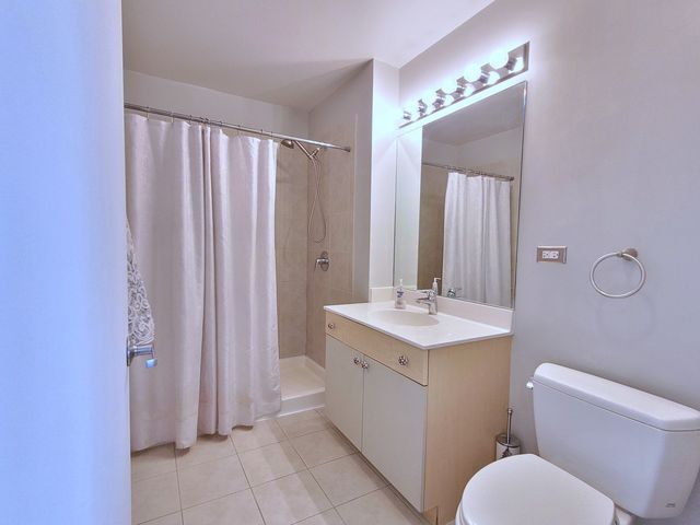 235 W VAN BUREN Street 3714, Chicago, IL 60607