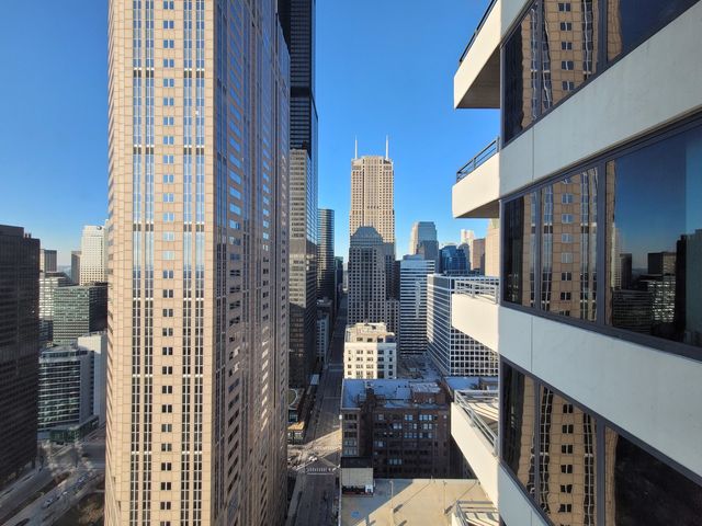235 W VAN BUREN Street 3714, Chicago, IL 60607