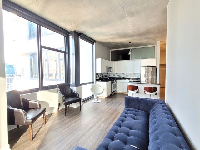 235 W VAN BUREN Street 3714, Chicago, IL 60607