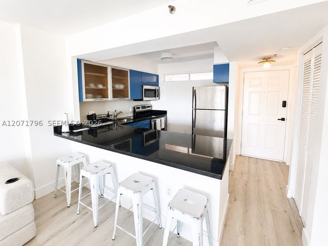 650 NE 64th St G506, Miami, FL 33138