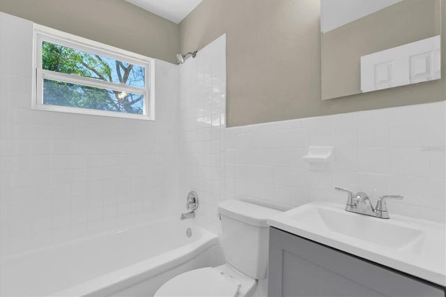 3926 40TH AVENUE N, St Petersburg, FL 33714