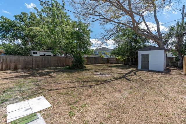 3926 40TH AVENUE N, St Petersburg, FL 33714