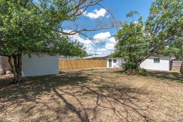 3926 40TH AVENUE N, St Petersburg, FL 33714