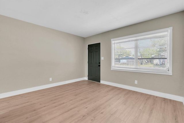 3926 40TH AVENUE N, St Petersburg, FL 33714