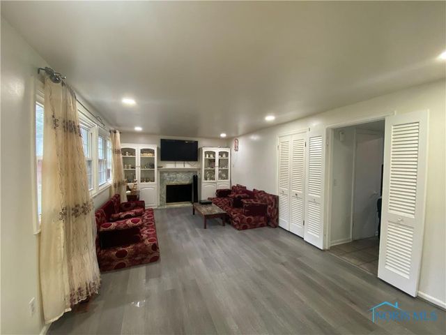 6922 Gettysburg Drive, Sylvania, OH 43560