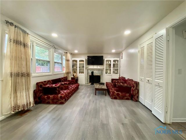 6922 Gettysburg Drive, Sylvania, OH 43560